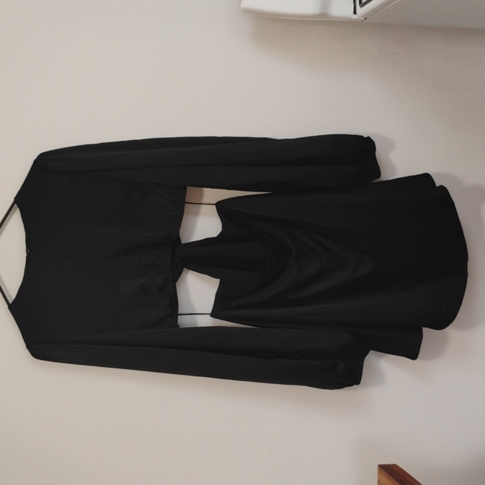 Emory Park | Black Balloon Sleeve Maddie Cut-Out Front-Twist Dress | L | NWT - Picture 7 of 8
